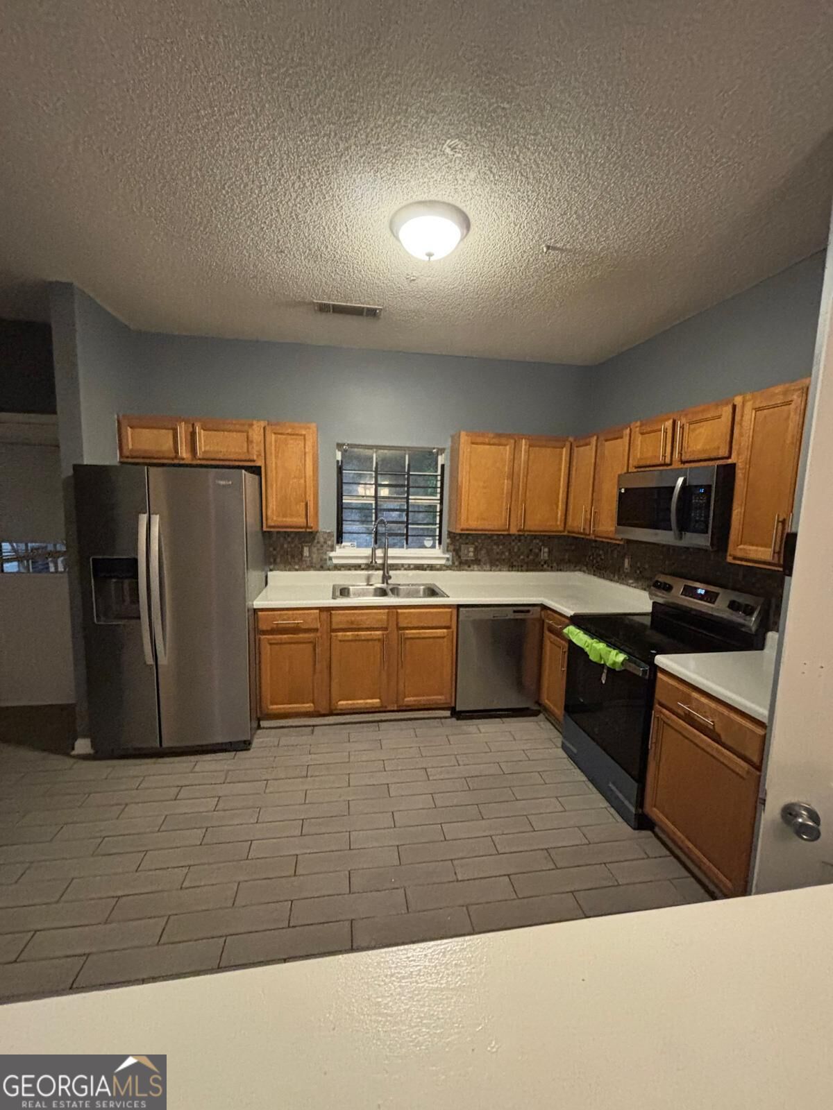 7690 Creekside Lane Property Photo 15