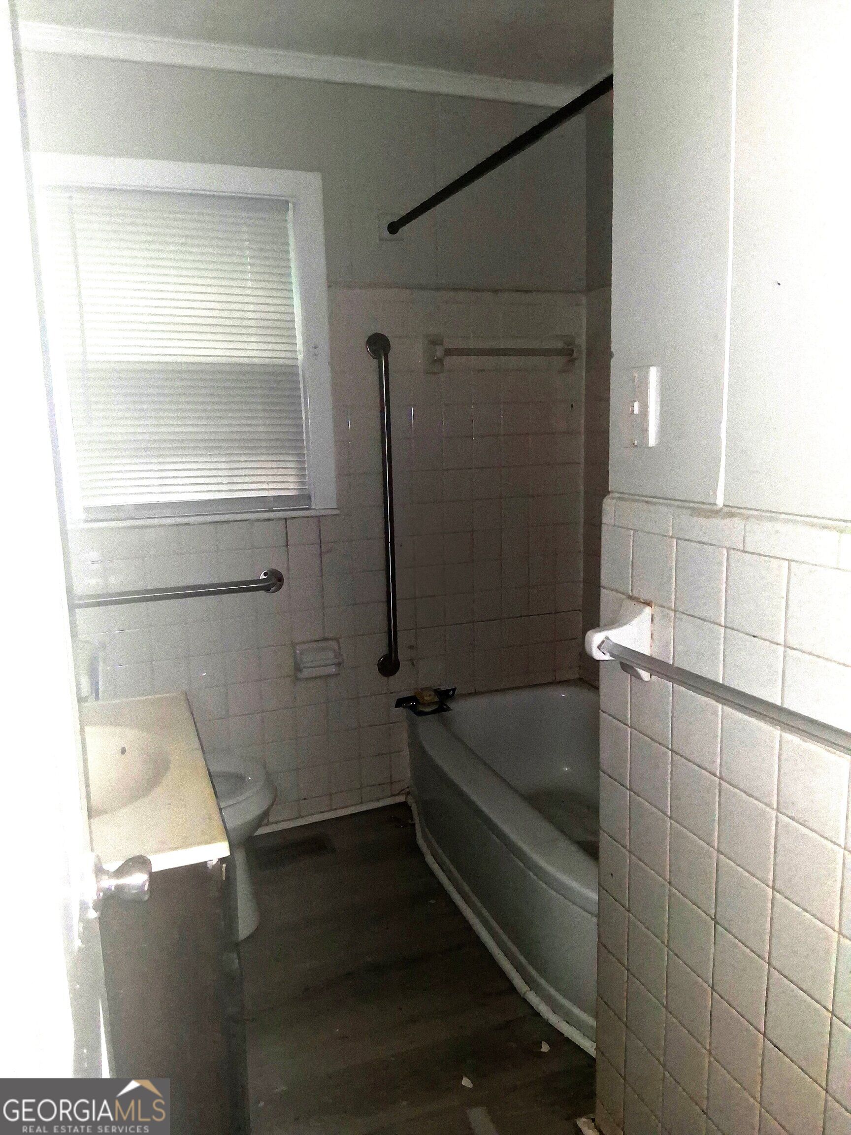 1265 Mimosa Drive Property Photo 6