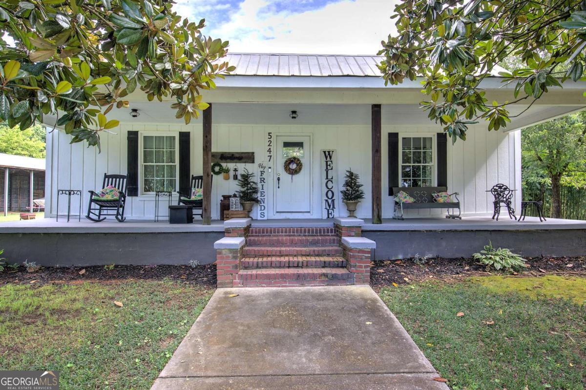 5247 Roland Hayes Parkway Sw Property Photo 1