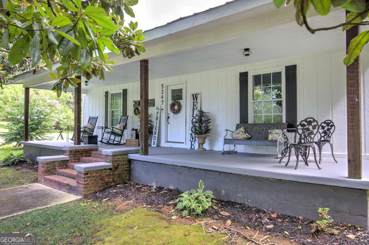 5247 Roland Hayes Parkway Sw Property Photo 5