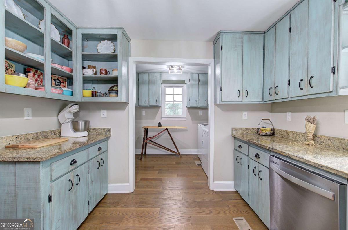 5247 Roland Hayes Parkway Sw Property Photo 18