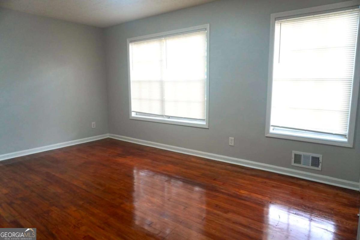 5122 Martindale Lane Property Photo 14