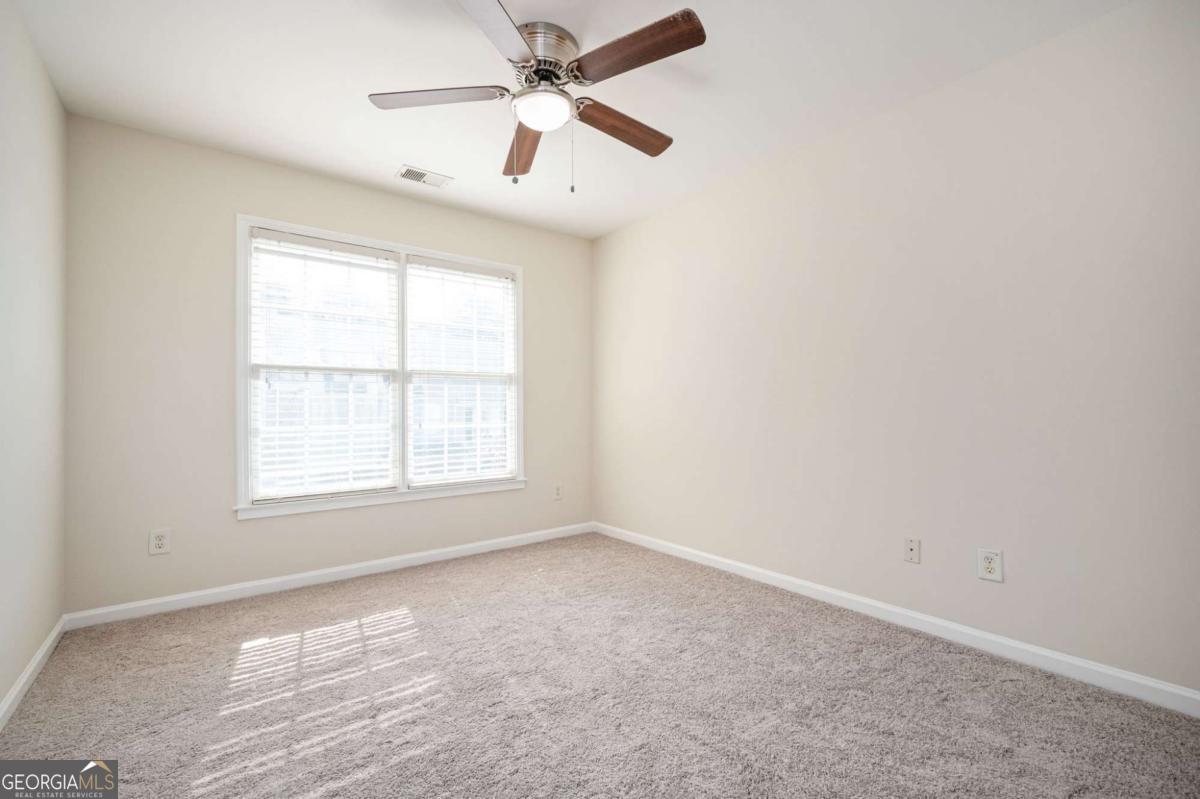 100 Red Barn Lane Property Photo 18