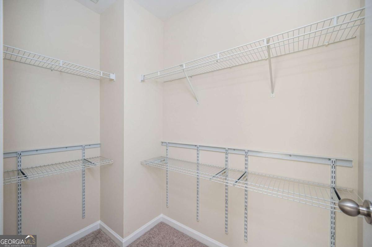 100 Red Barn Lane Property Photo 22
