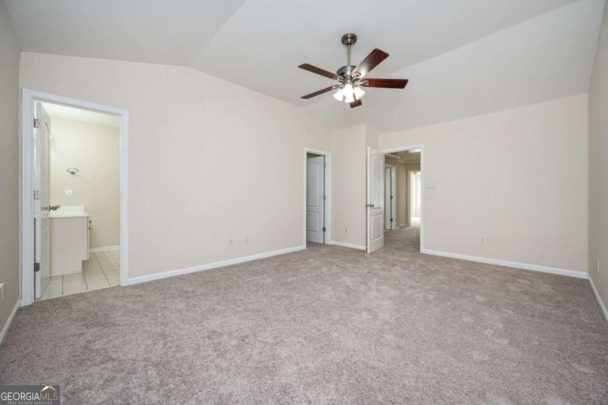 100 Red Barn Lane Property Photo 24