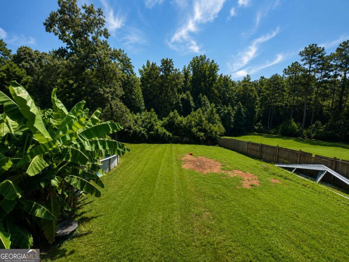 125 Stewart Glen Drive Property Photo 15