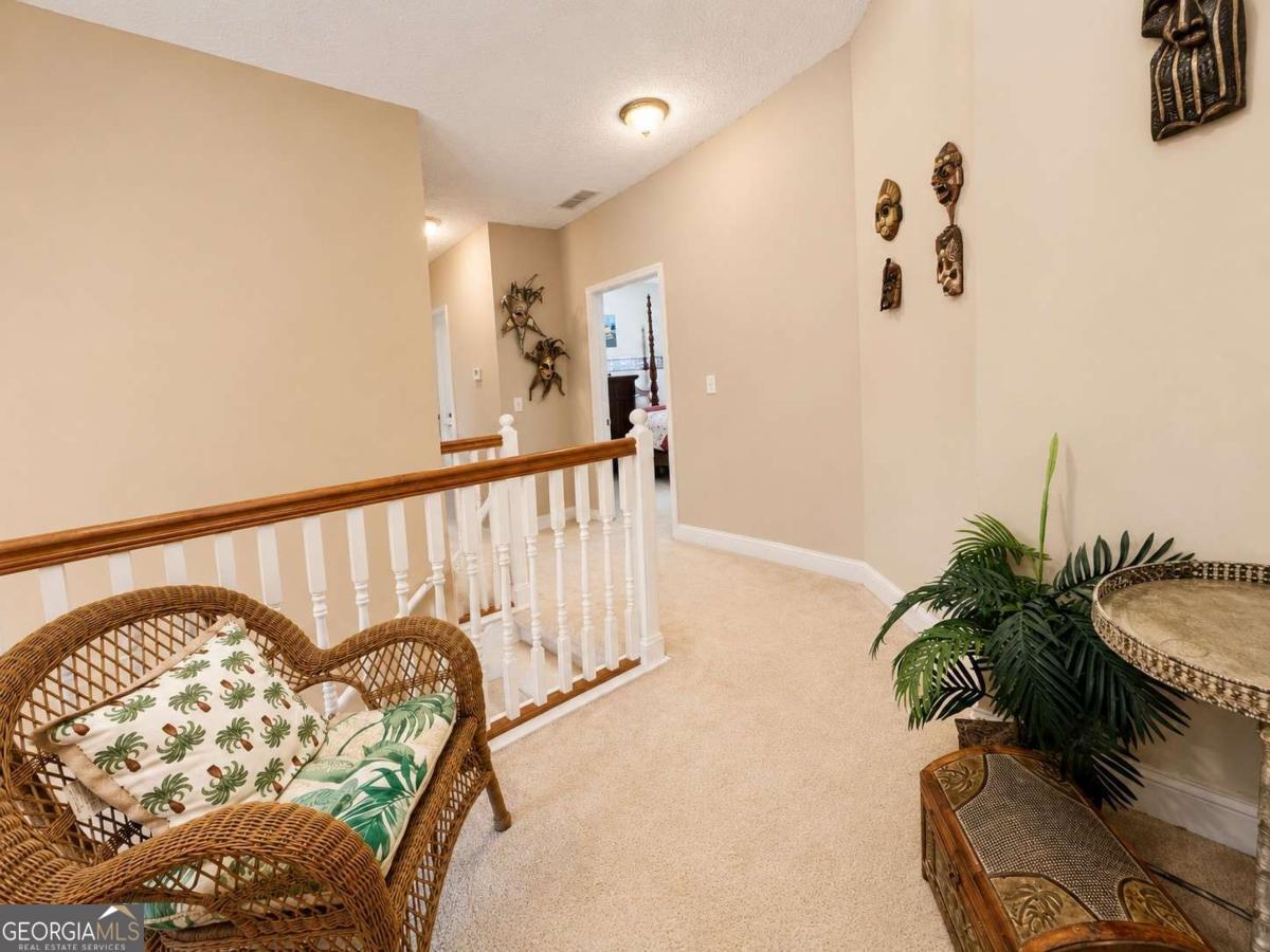 125 Stewart Glen Drive Property Photo 24