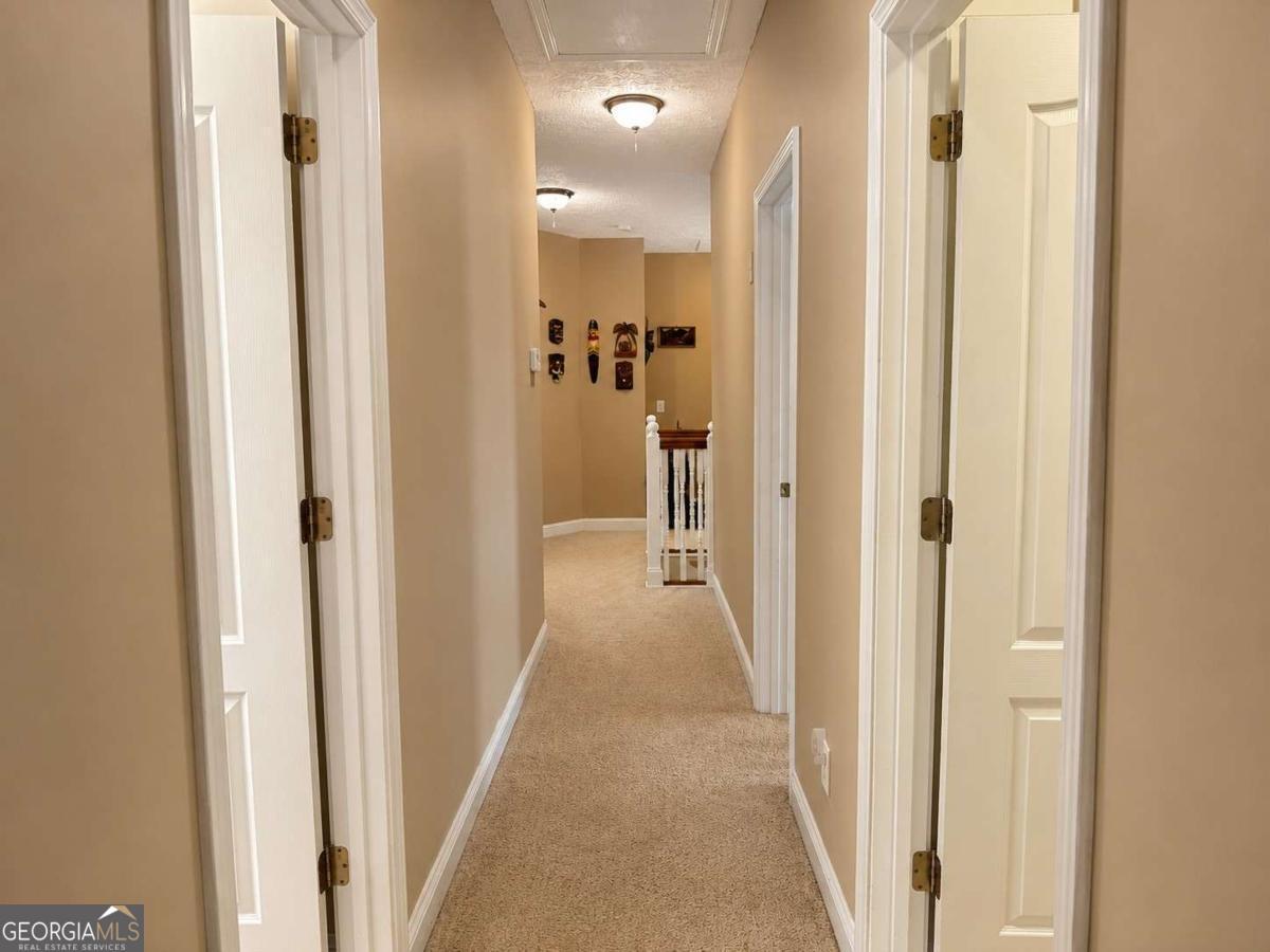 125 Stewart Glen Drive Property Photo 29
