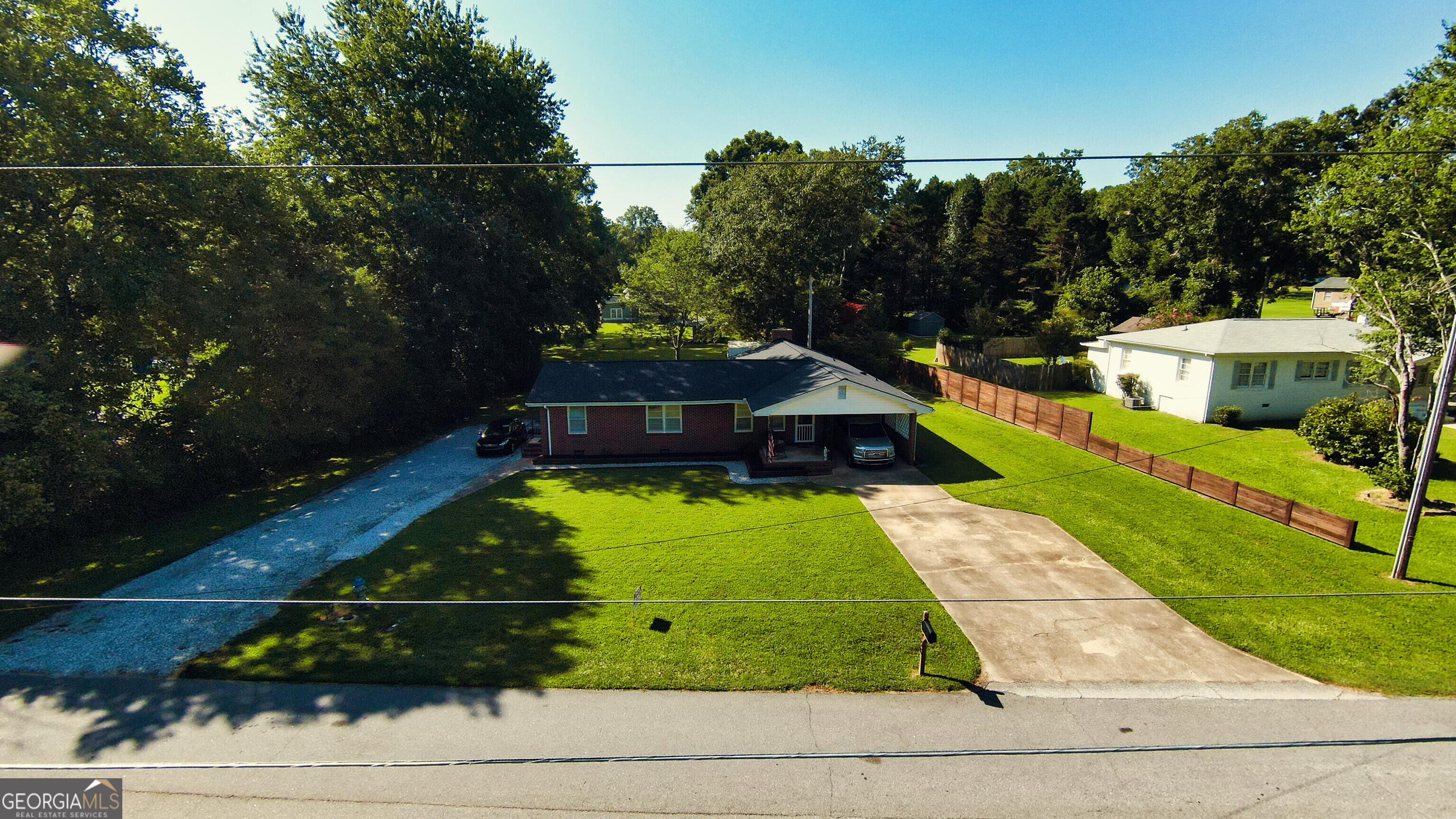 156 Lakeshore Drive Property Photo 1