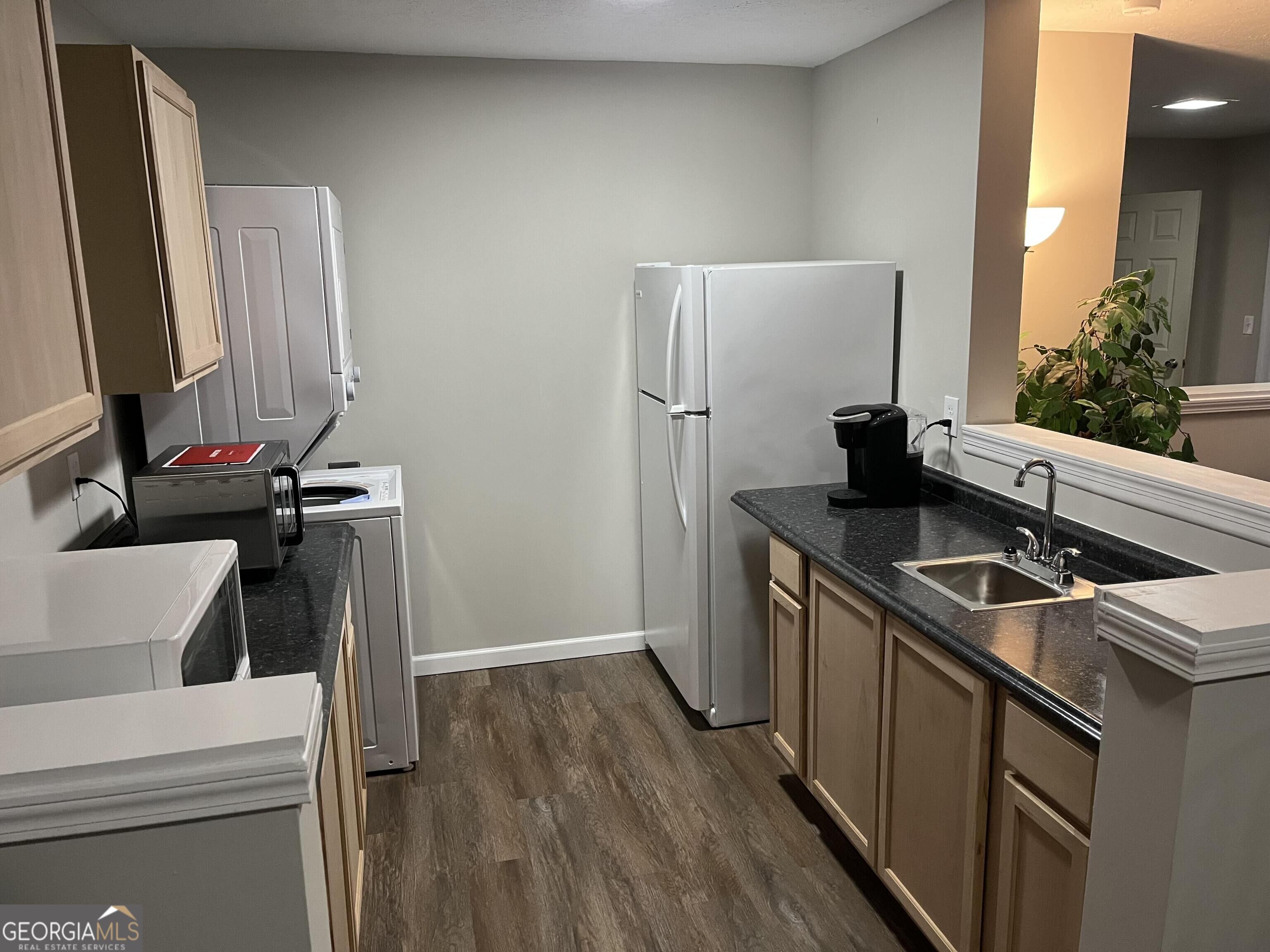 156 Lakeshore Drive Property Photo 34