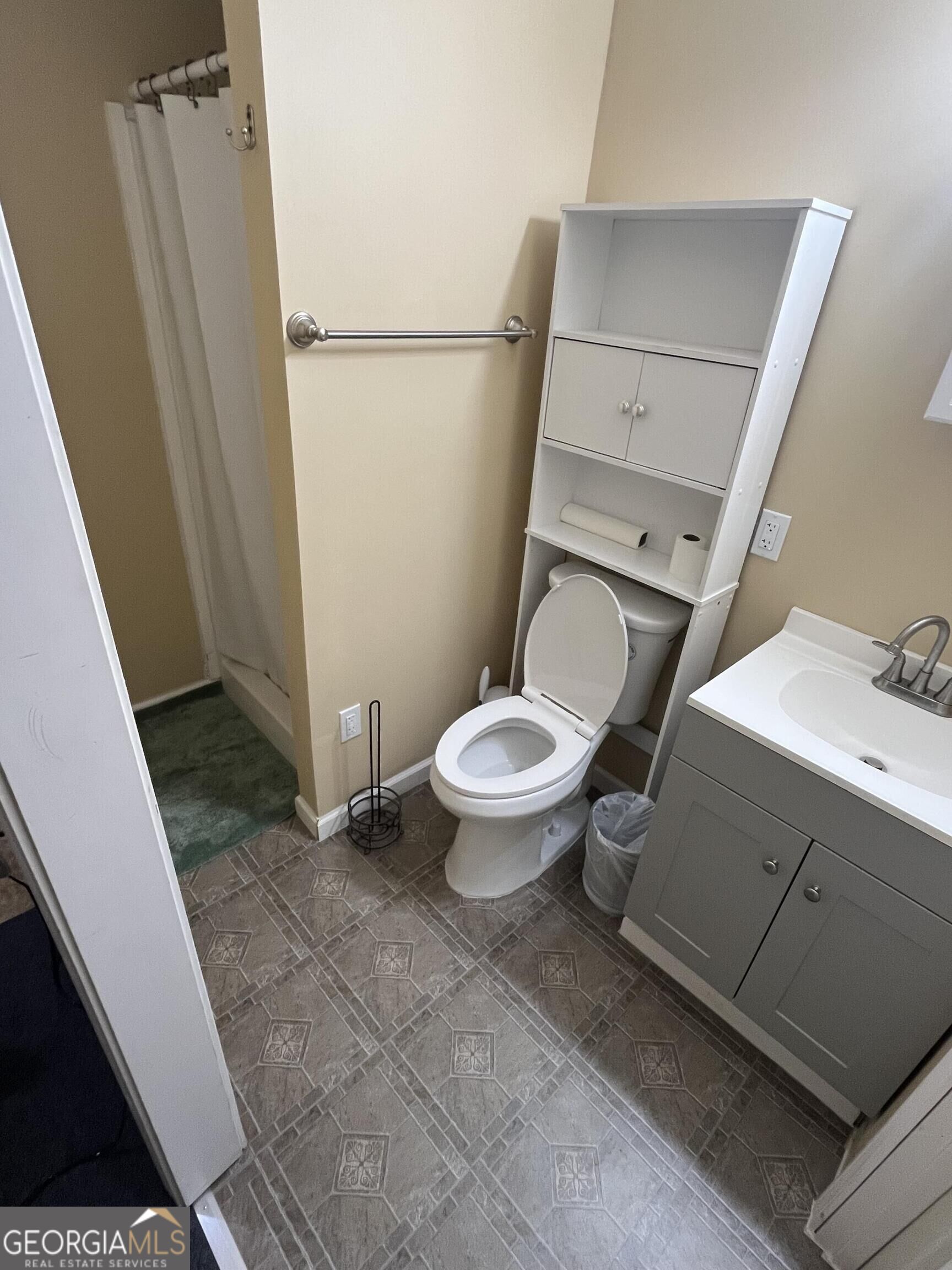 156 Lakeshore Drive Property Photo 36