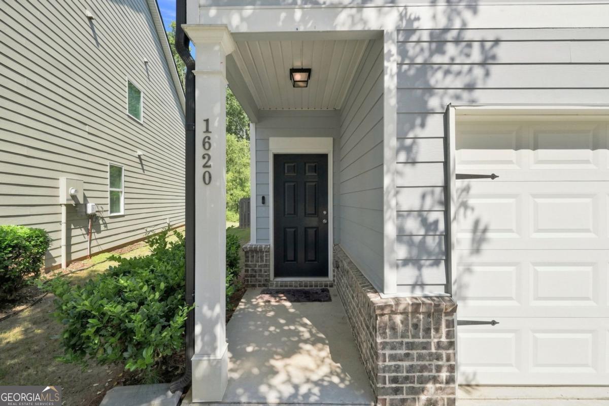 1620 Jacobs Way Property Photo 3