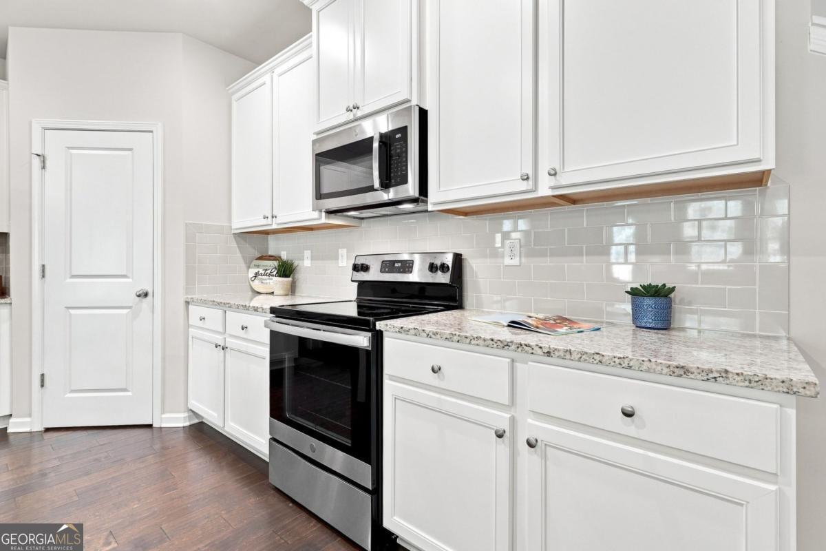 1620 Jacobs Way Property Photo 8