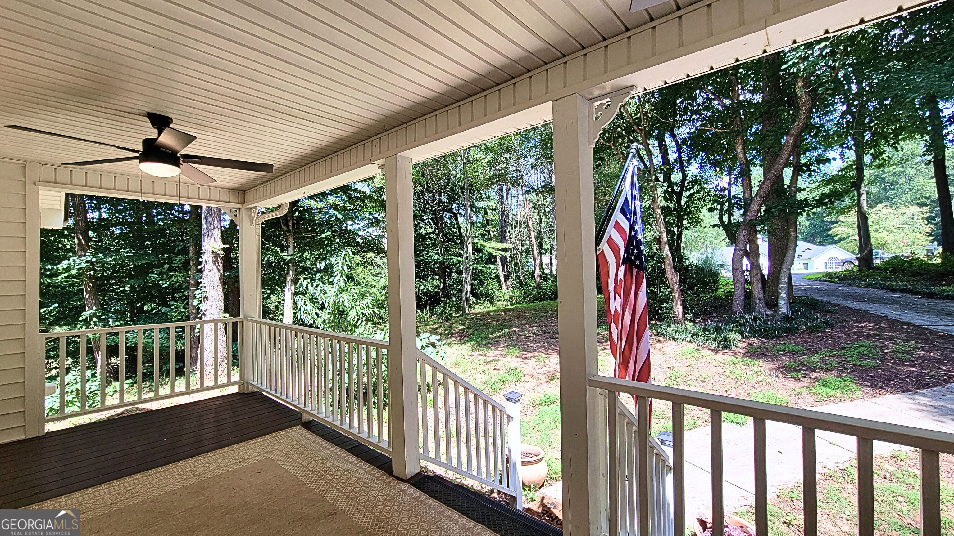 5131 Deer Path Lane Property Photo 4