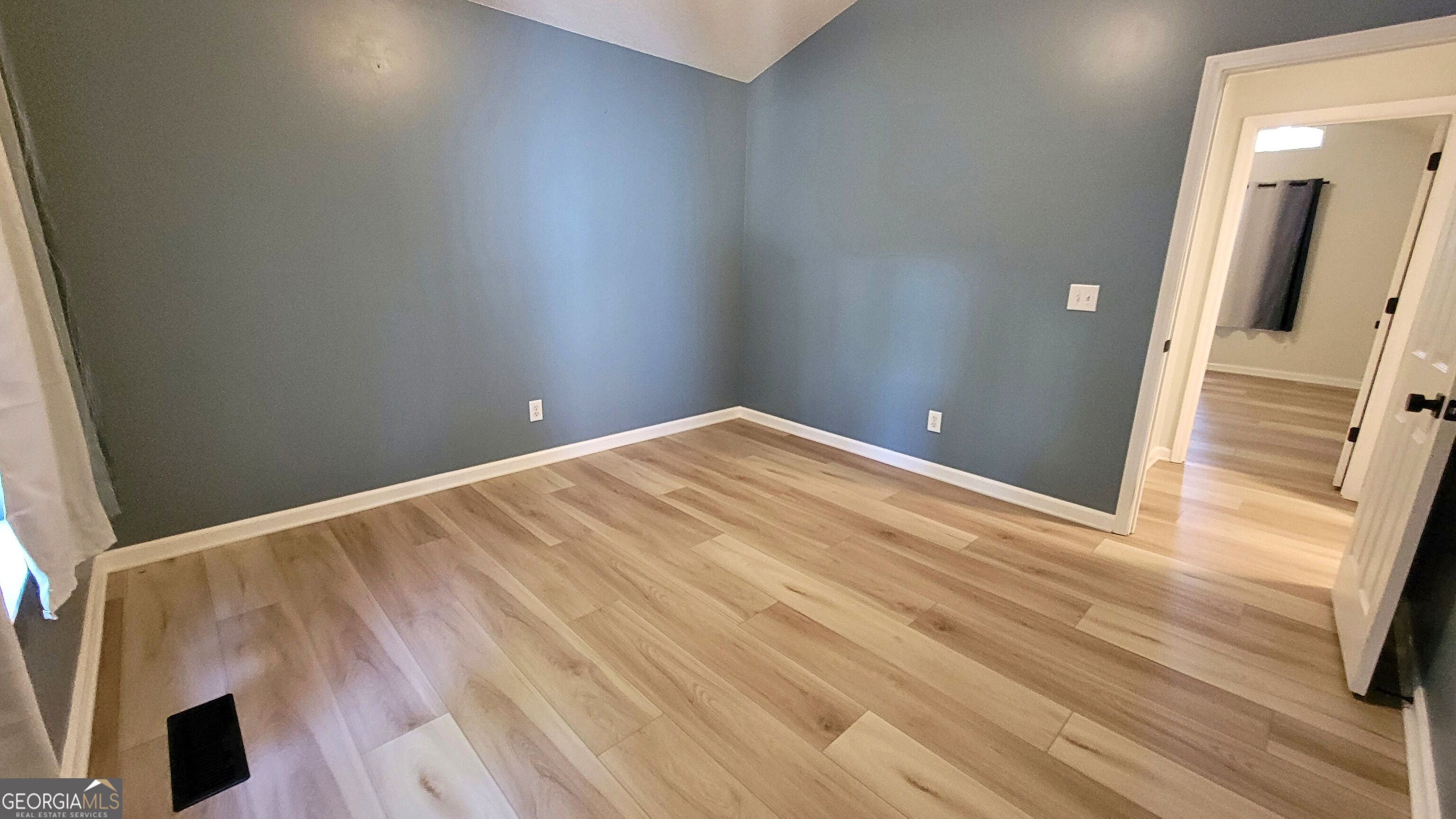 5131 Deer Path Lane Property Photo 13