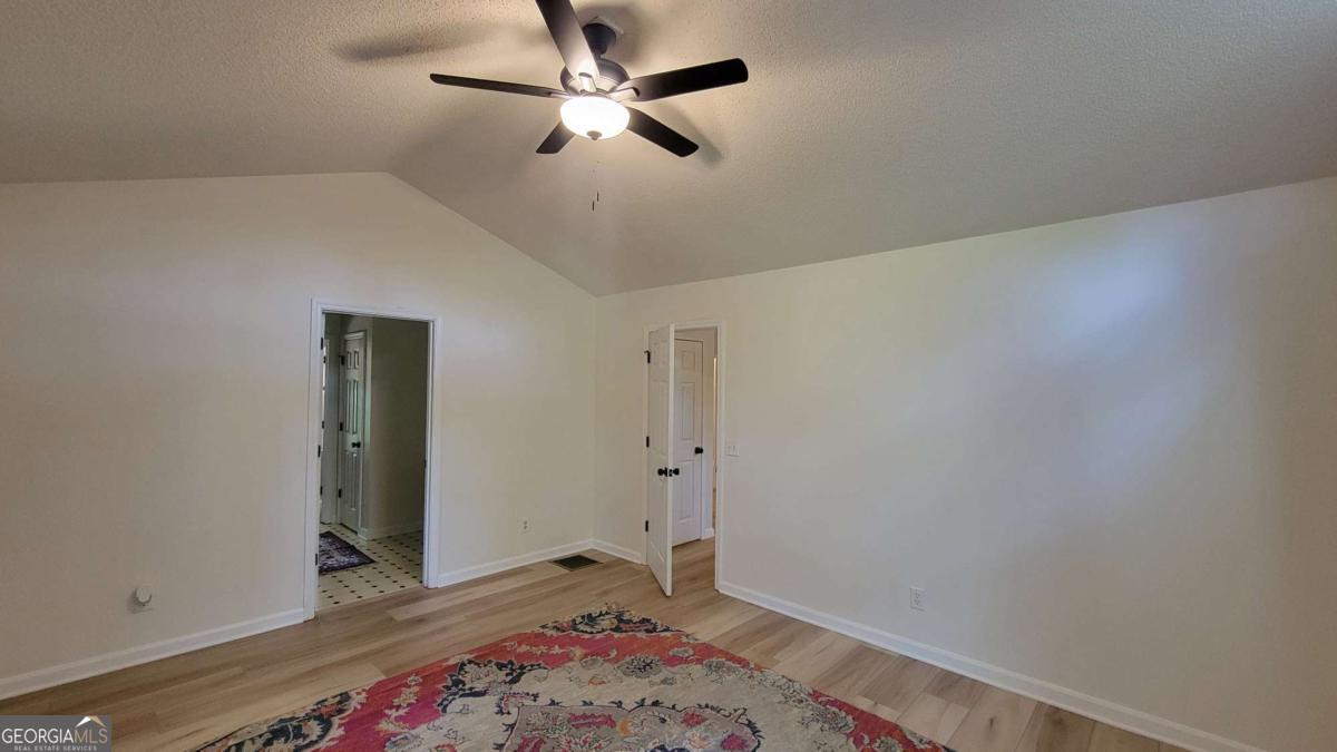 5131 Deer Path Ln Property Photo 14