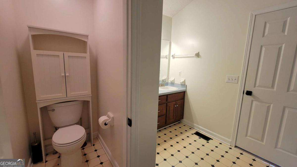 5131 Deer Path Ln Property Photo 17