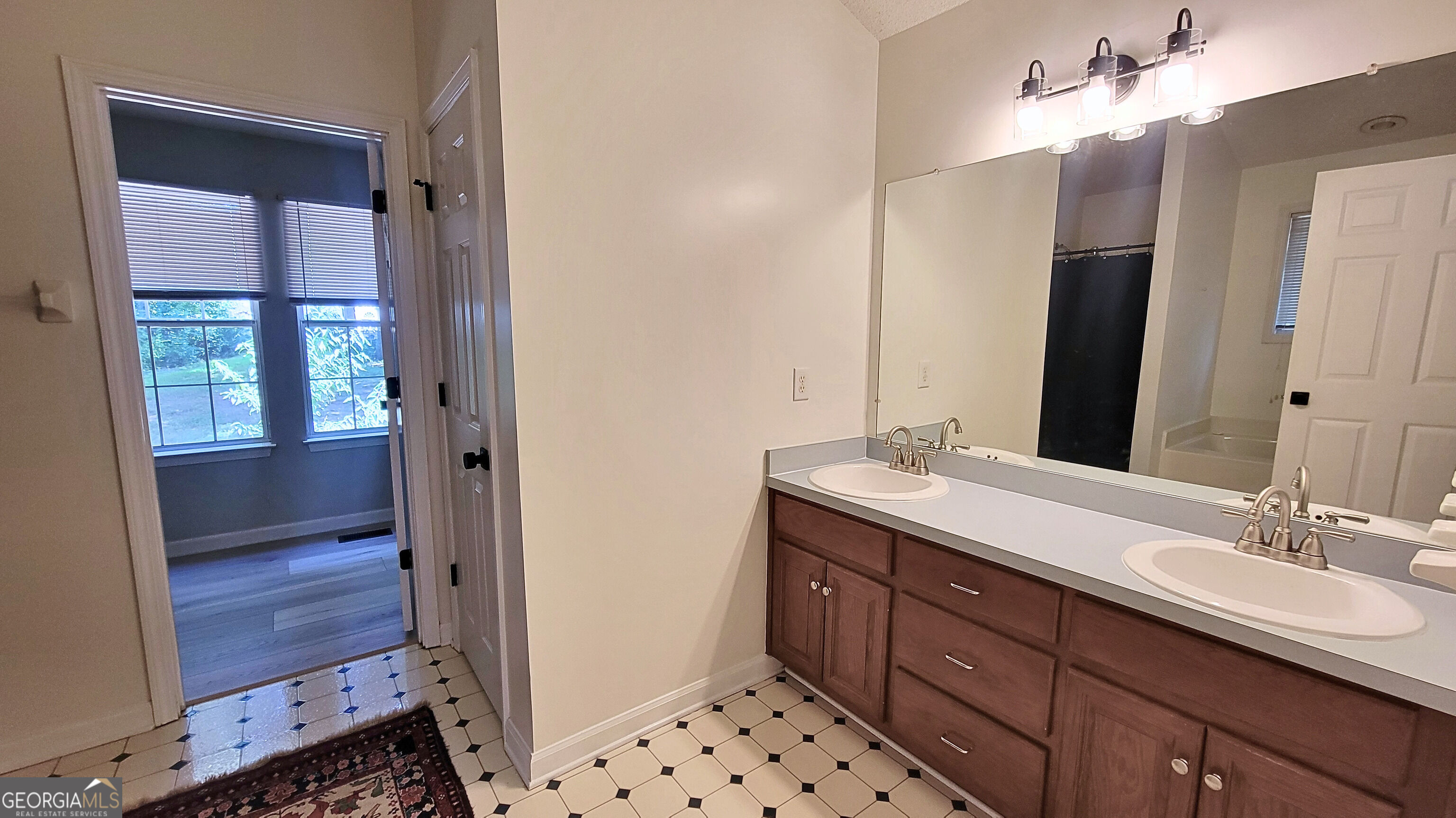 5131 Deer Path Lane Property Photo 17