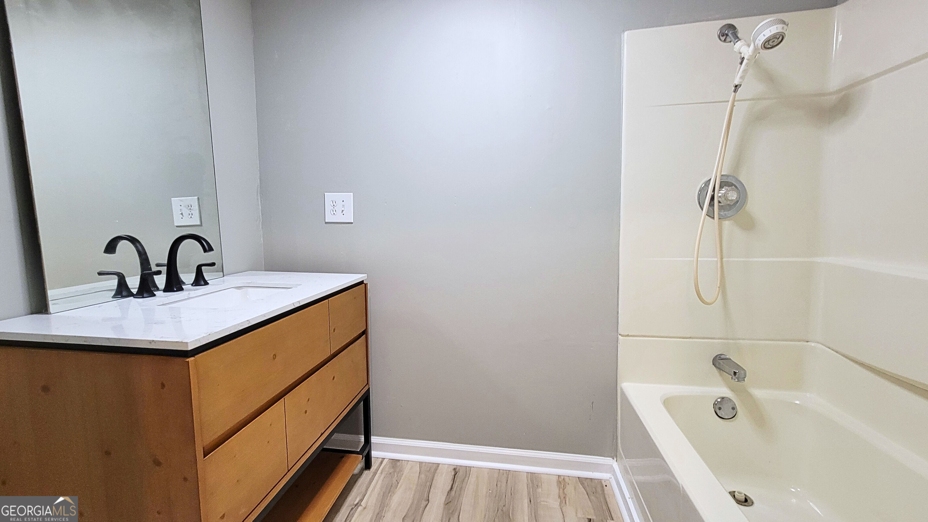 5131 Deer Path Lane Property Photo 27