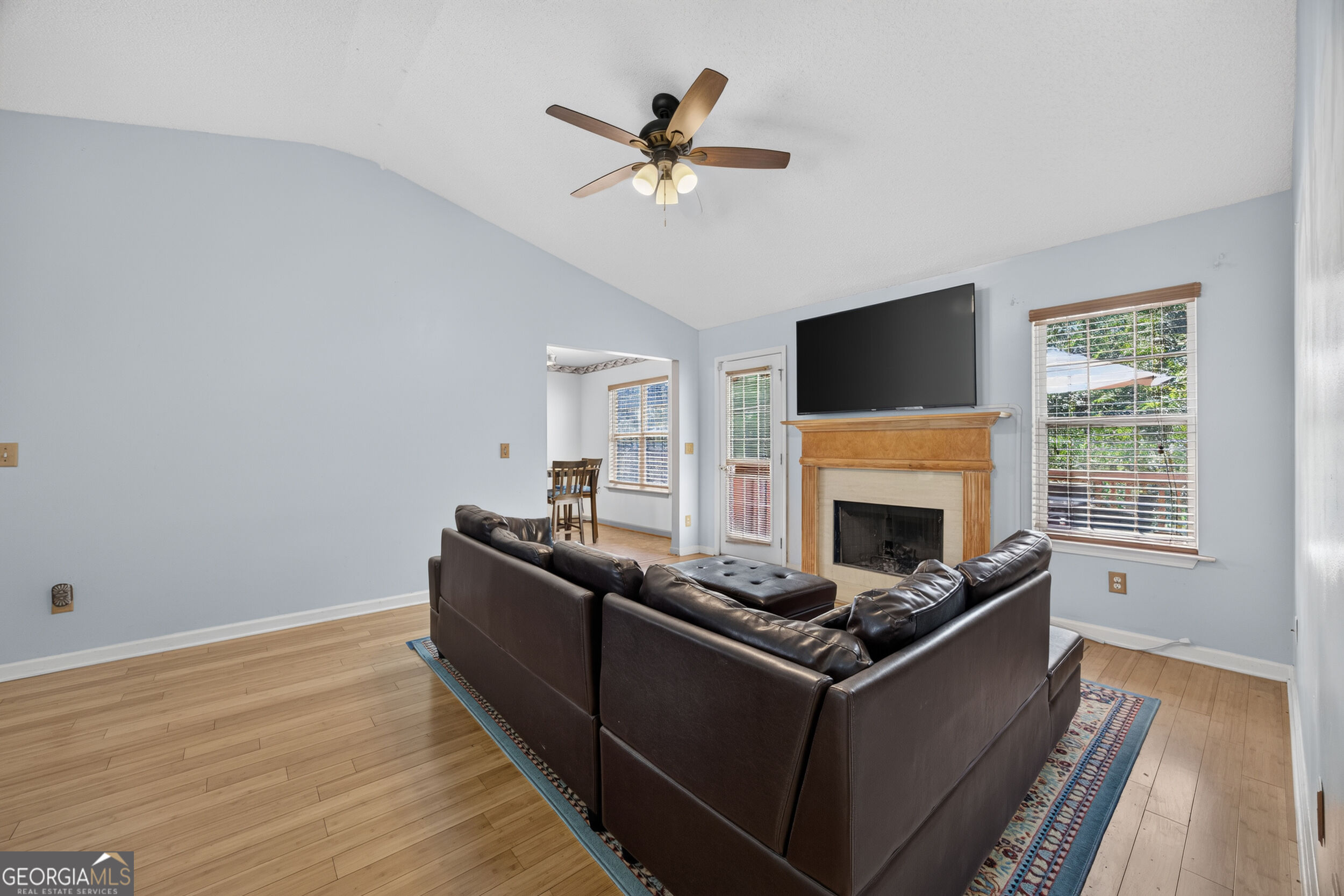 305 Bainbridge Circle Property Photo 6