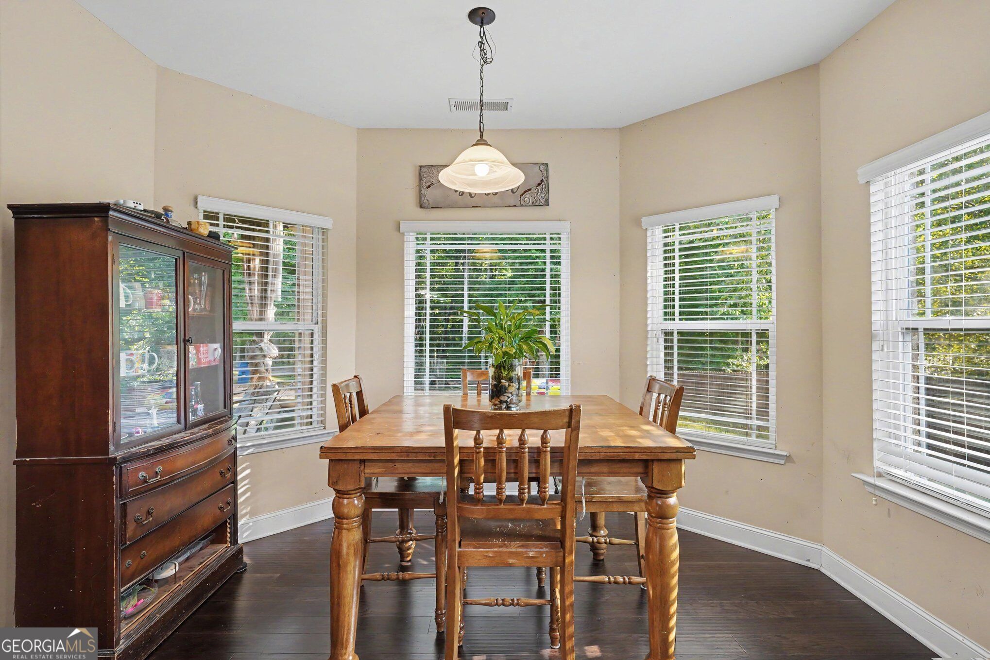 213 Tapestry Drive Property Photo 10