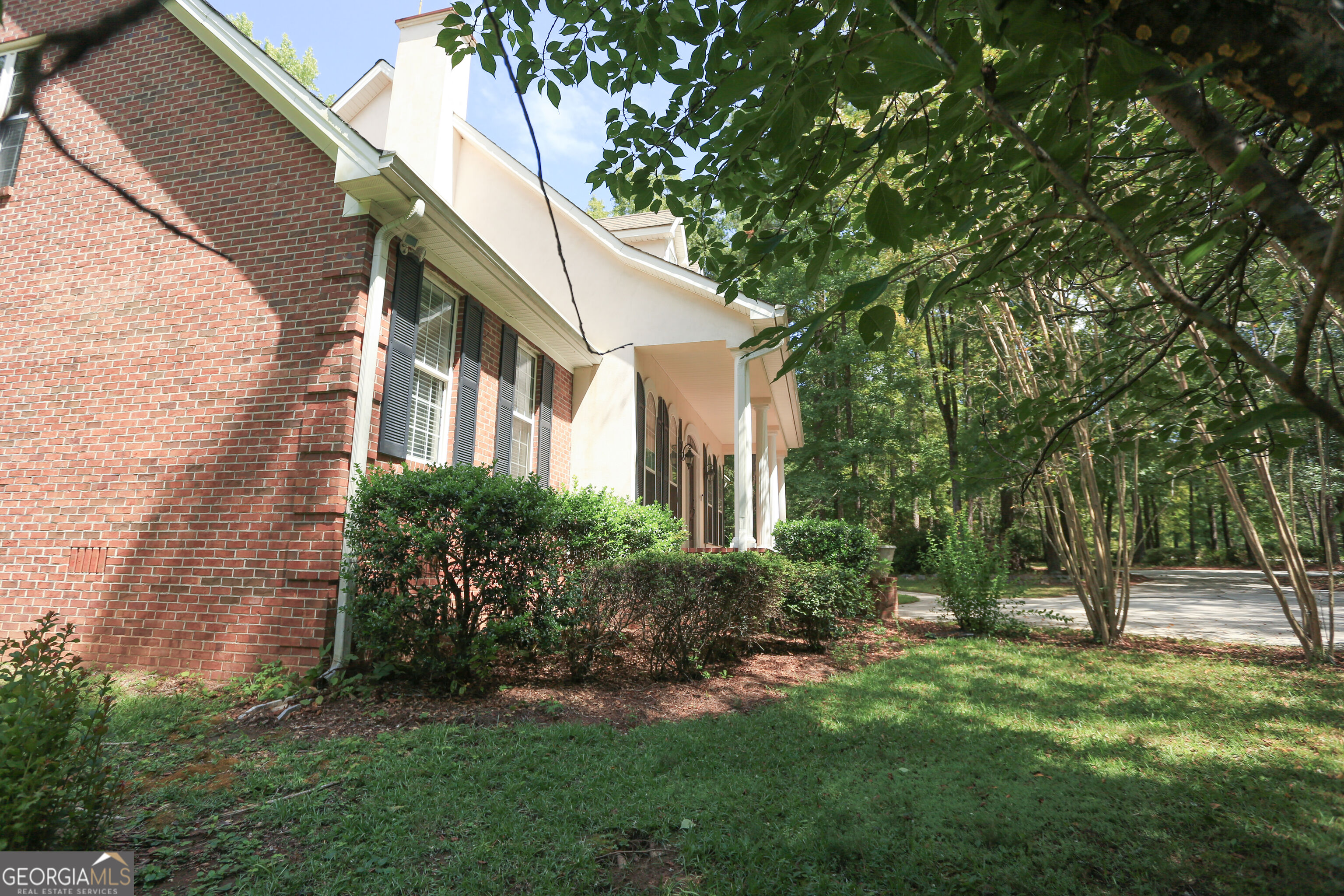 421 Creekside Drive Property Photo 35