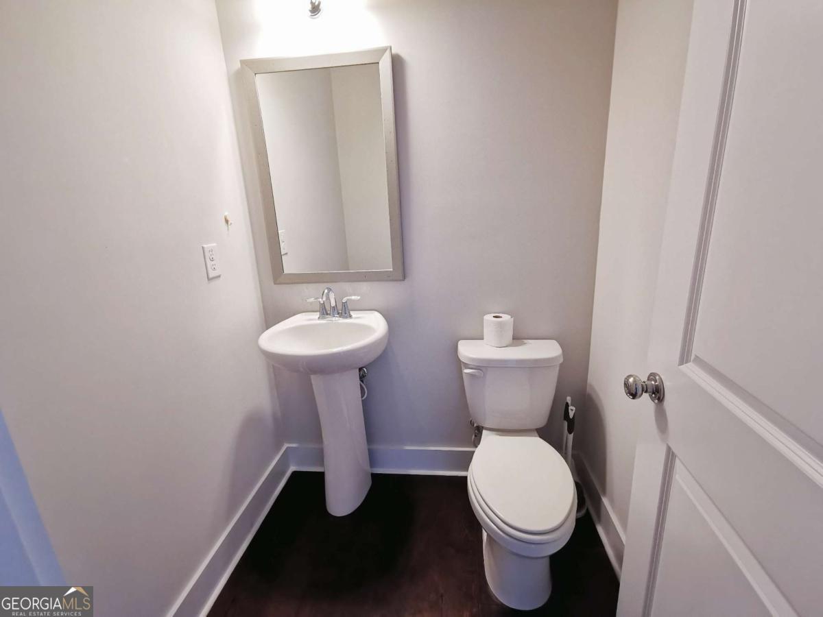 3795 Oxford Circle Property Photo 11