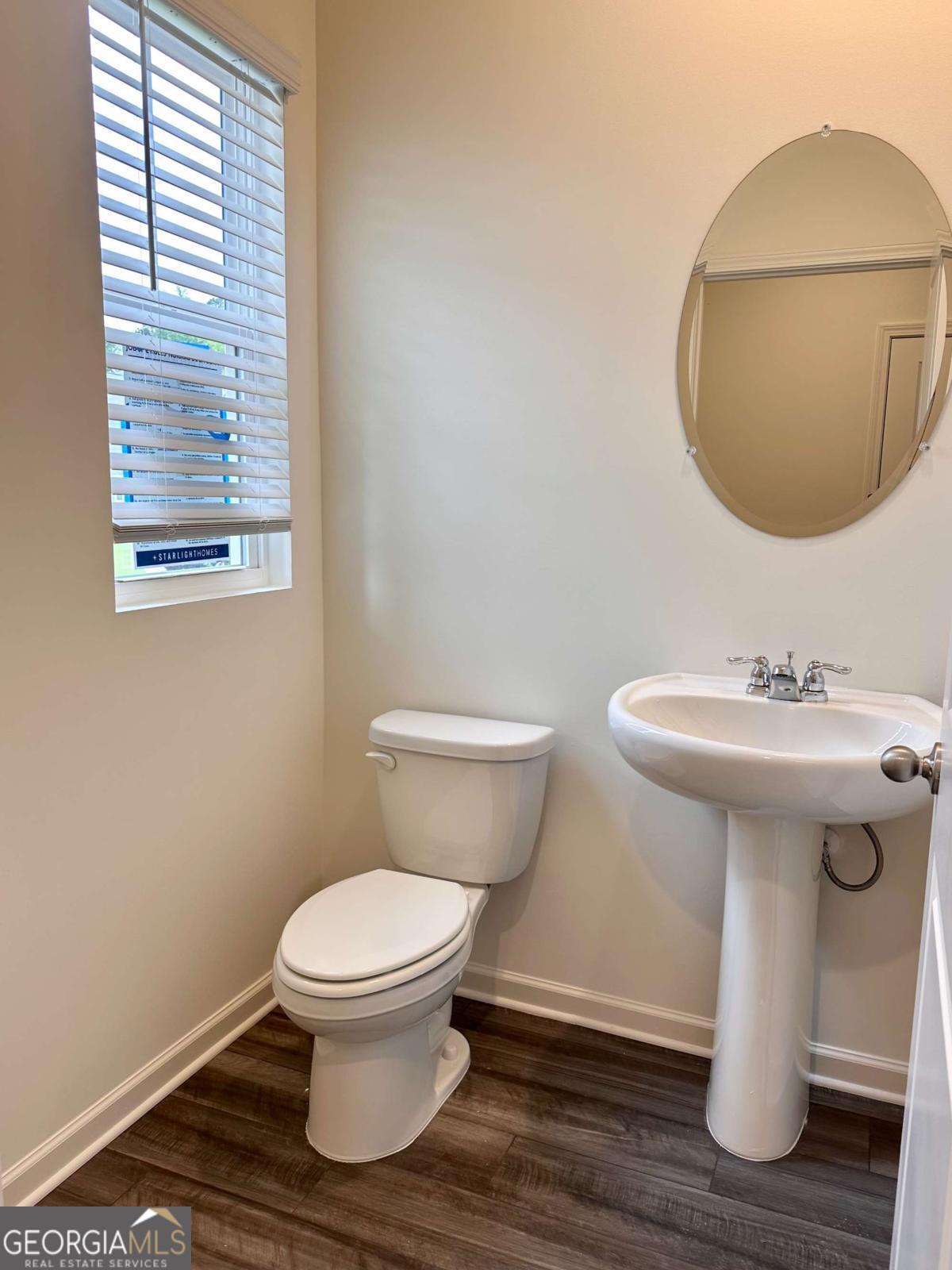 343 Champions Boulevard Property Photo 6