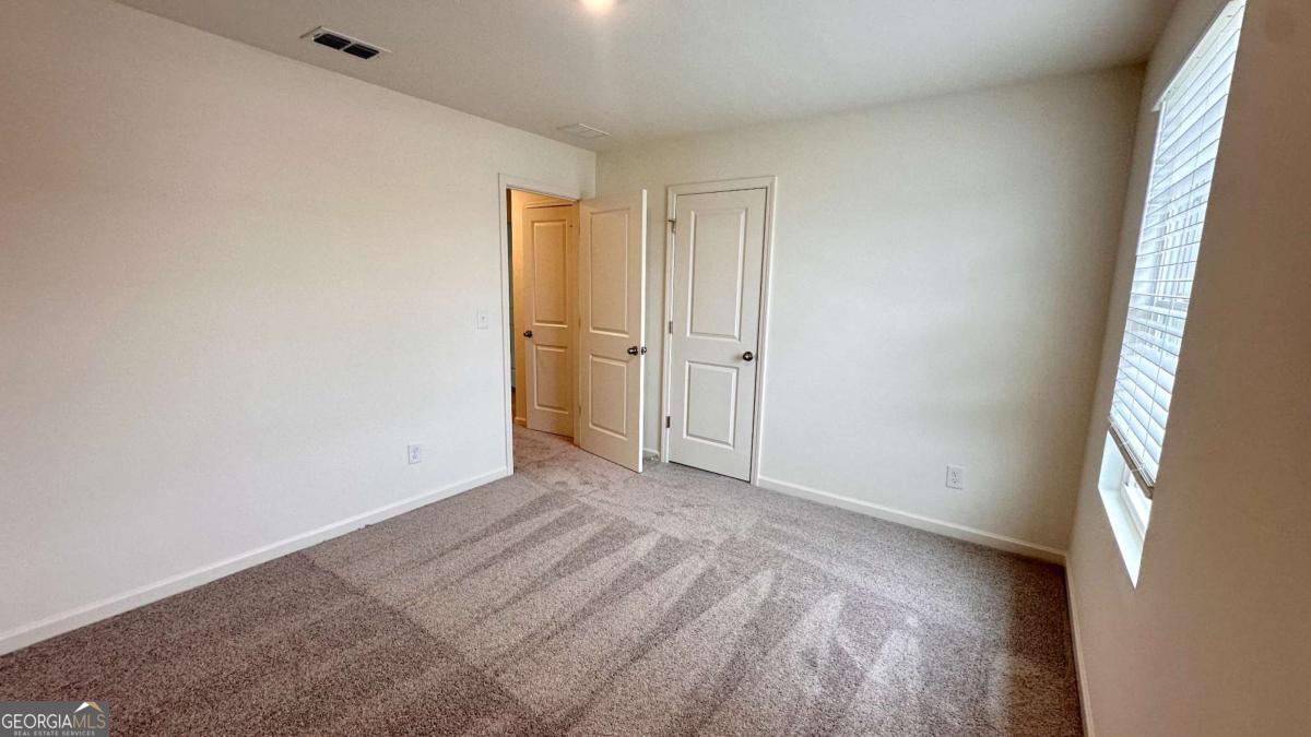 343 Champions Boulevard Property Photo 16