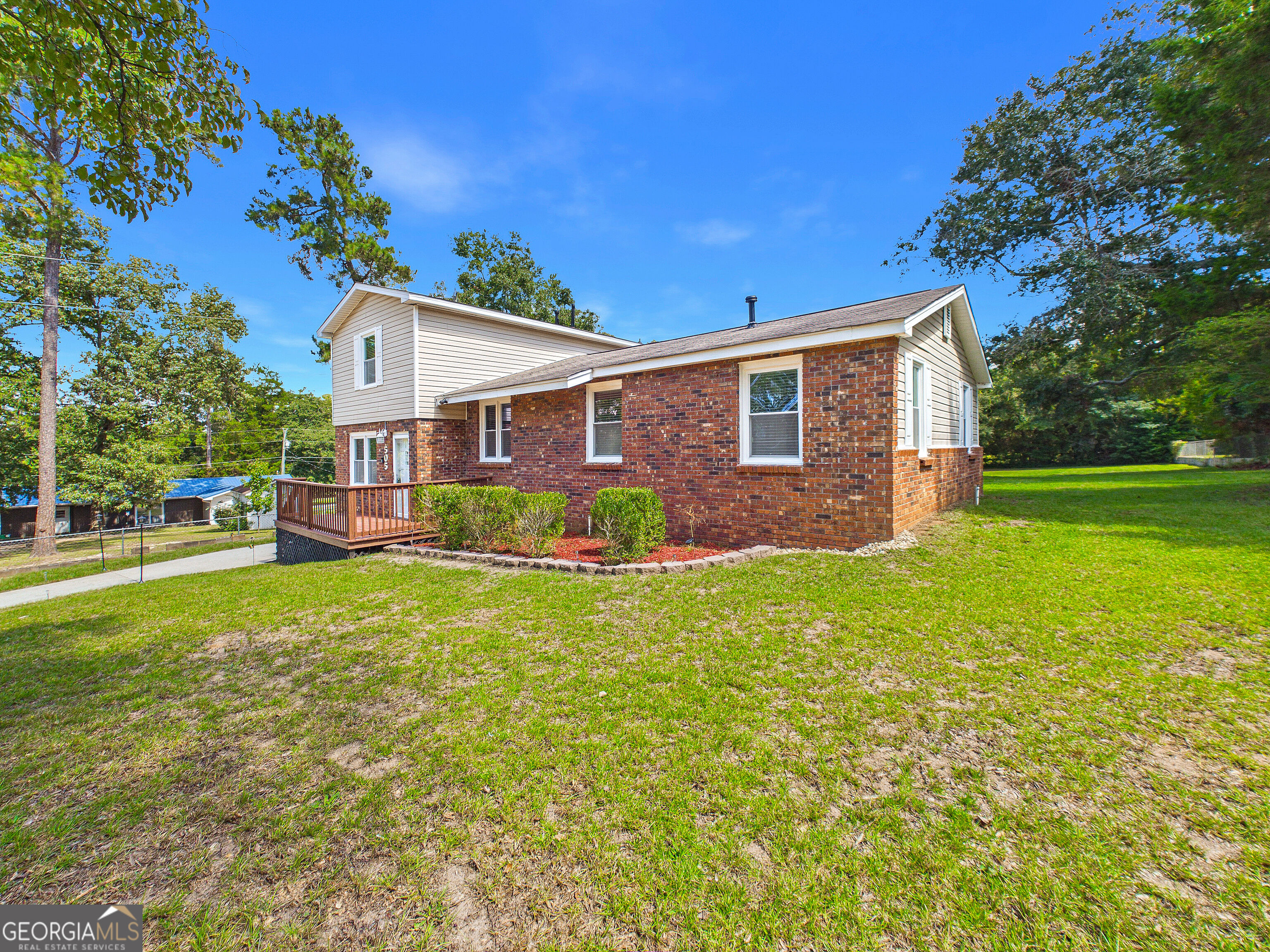 505 Corder Road Property Photo 2