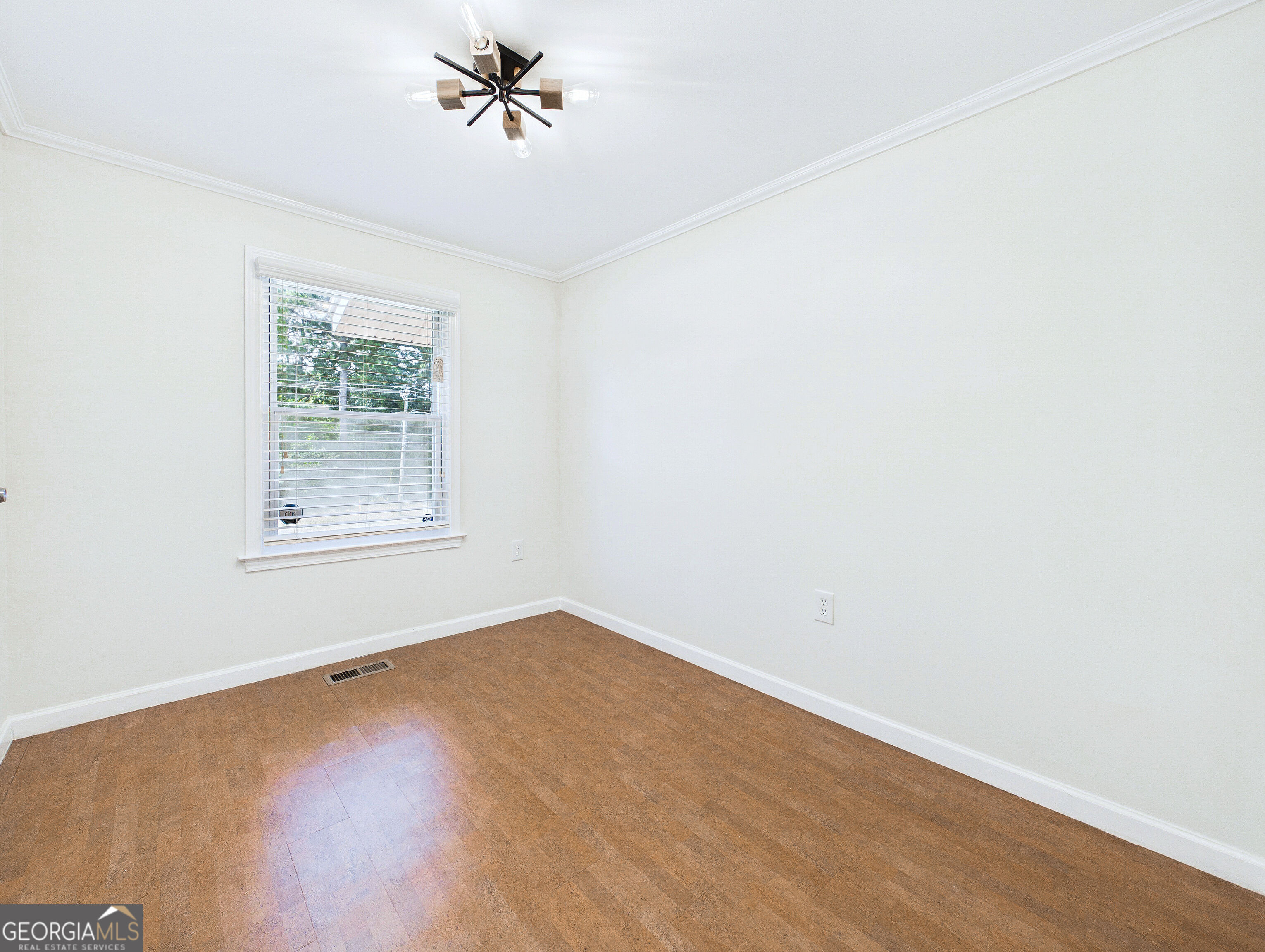 505 Corder Road Property Photo 32