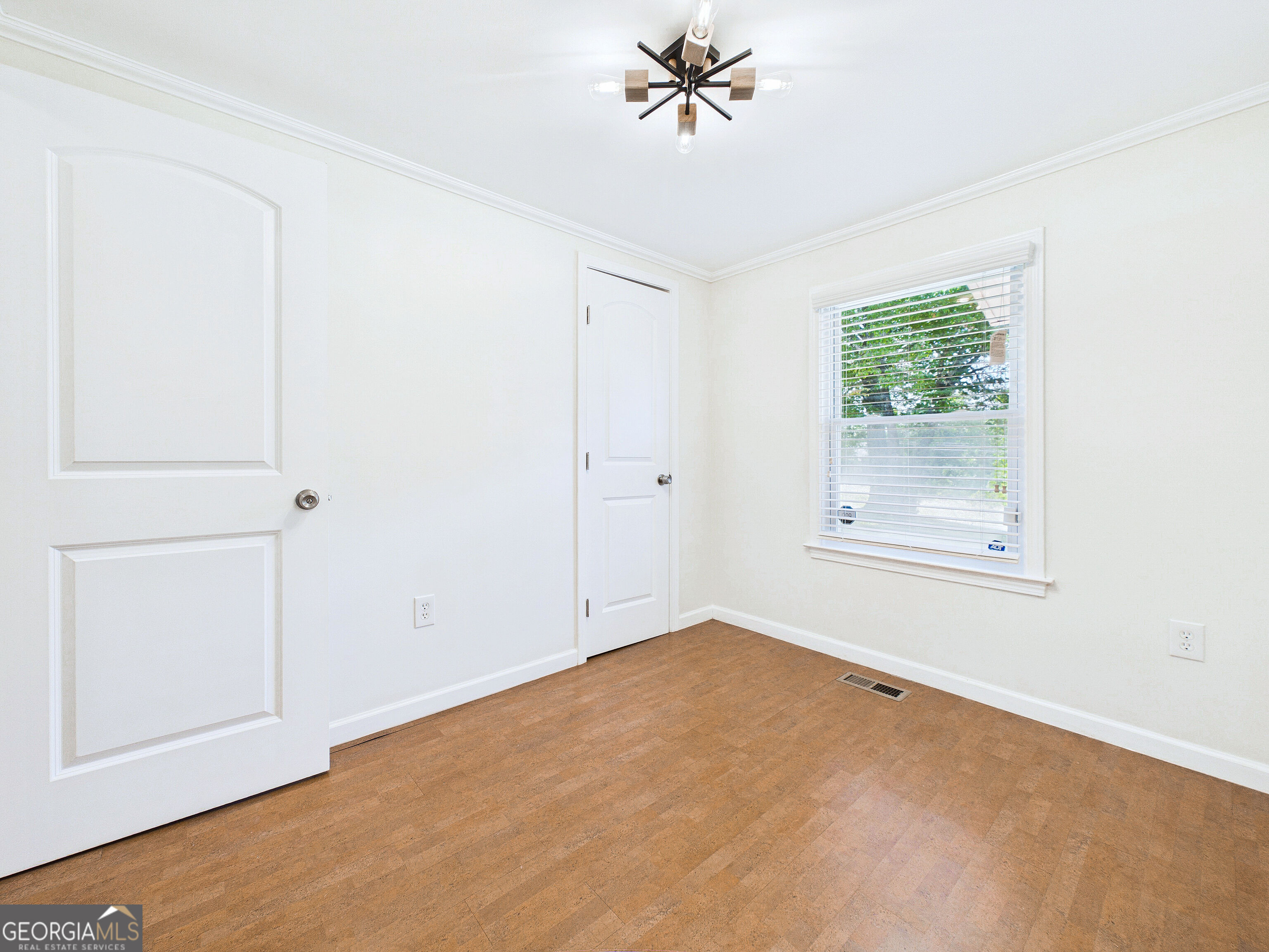 505 Corder Road Property Photo 33