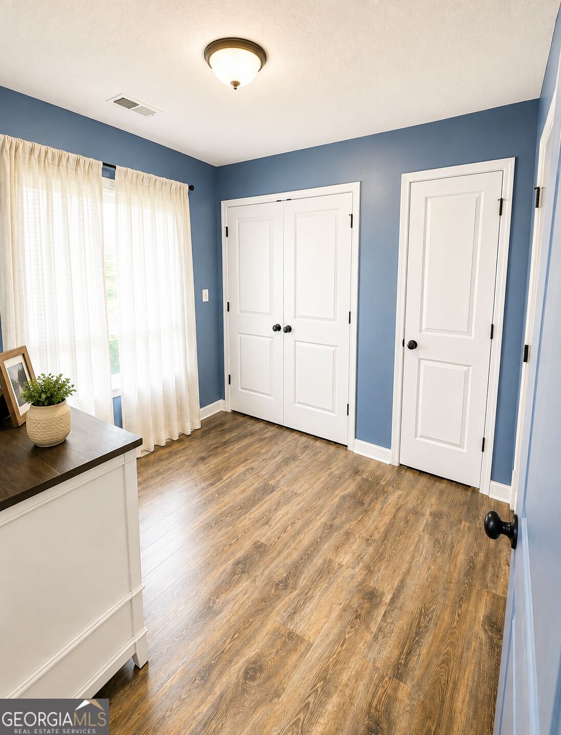 279 Stane Brook Court Property Photo 9