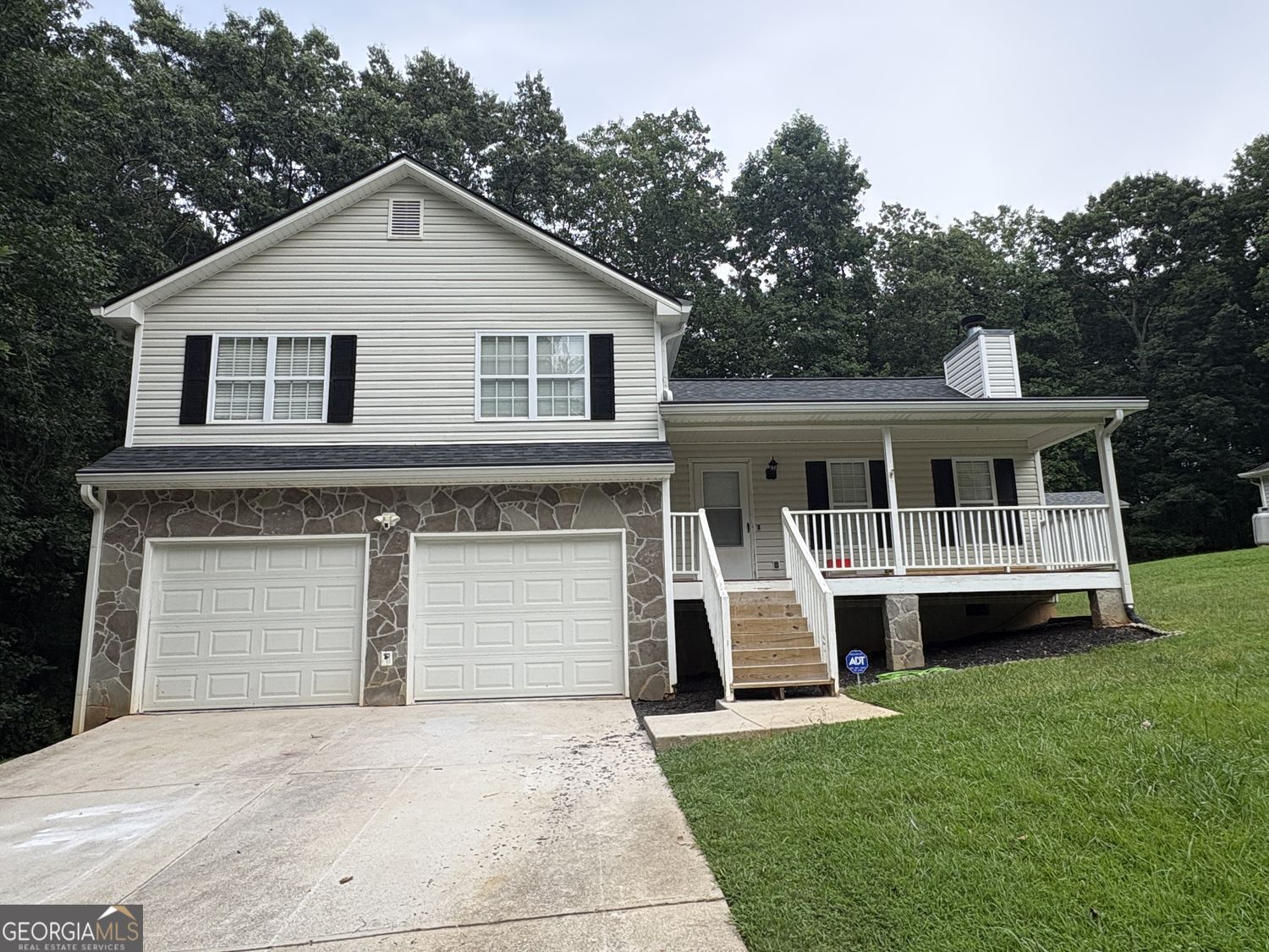 149 Chipper Lane Property Photo 32