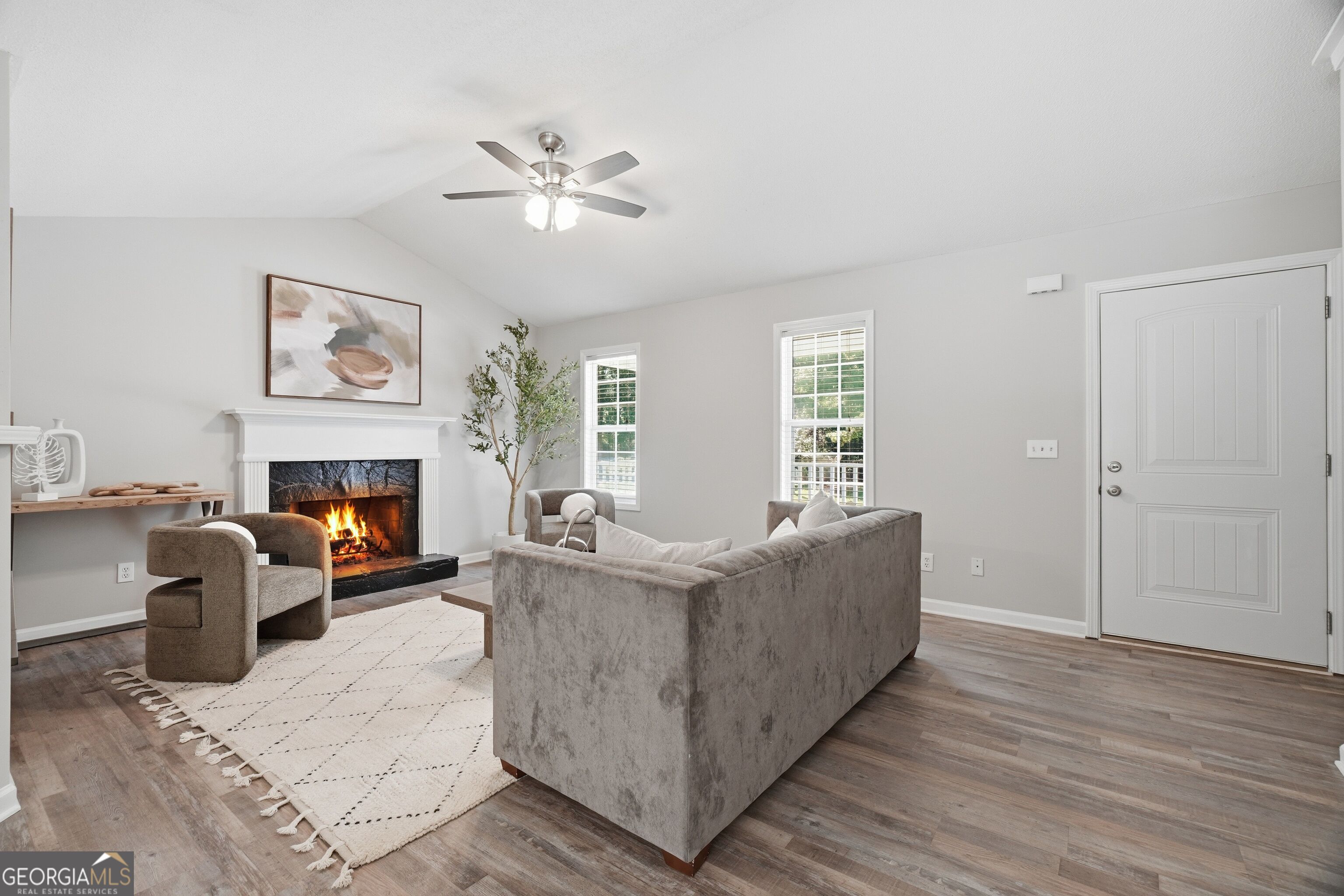 149 Chipper Lane Property Photo 33