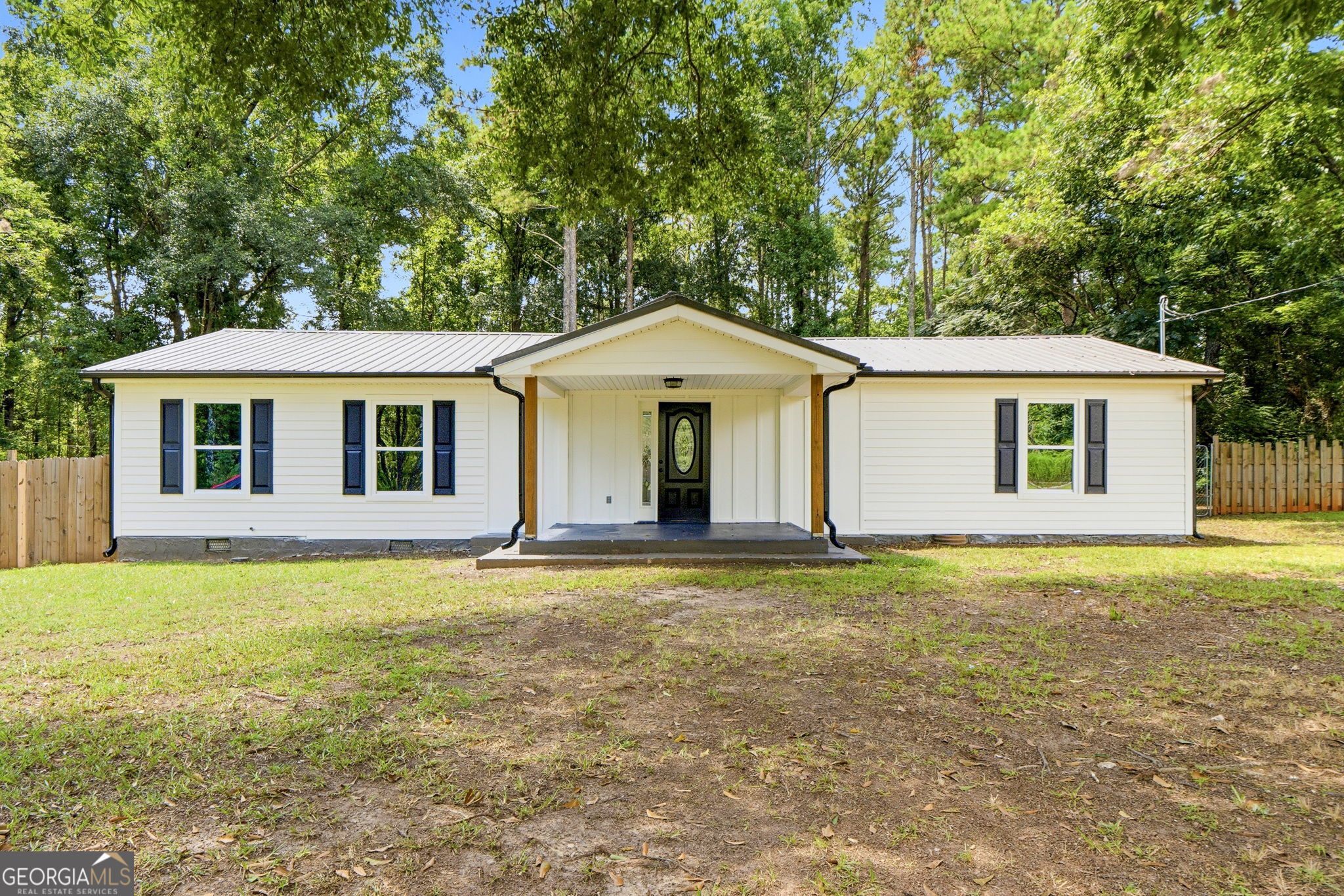 900 Swint Road Property Photo 1