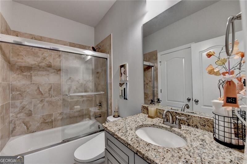 4001 Sovereign Drive Property Photo 23