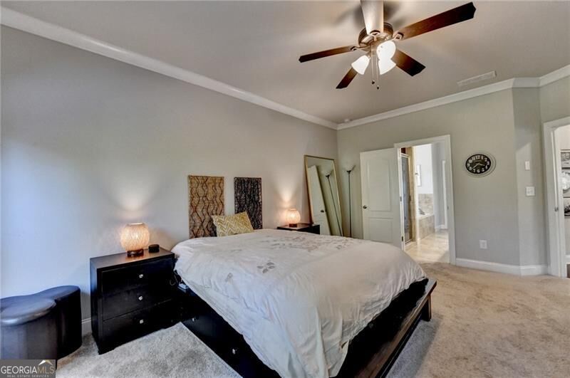 4001 Sovereign Drive Property Photo 27