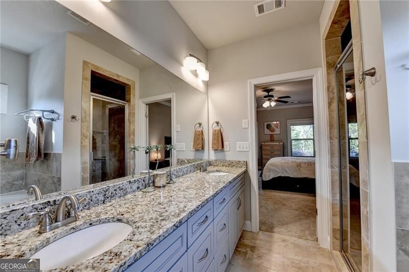 4001 Sovereign Drive Property Photo 31
