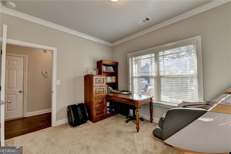 4001 Sovereign Drive Property Photo 33