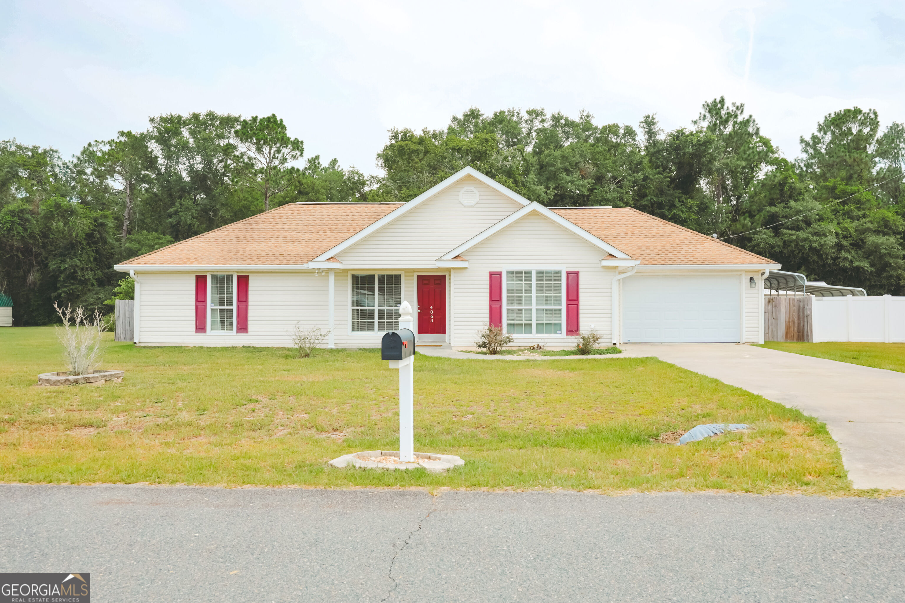 4063 Meadow Circle Property Photo 1