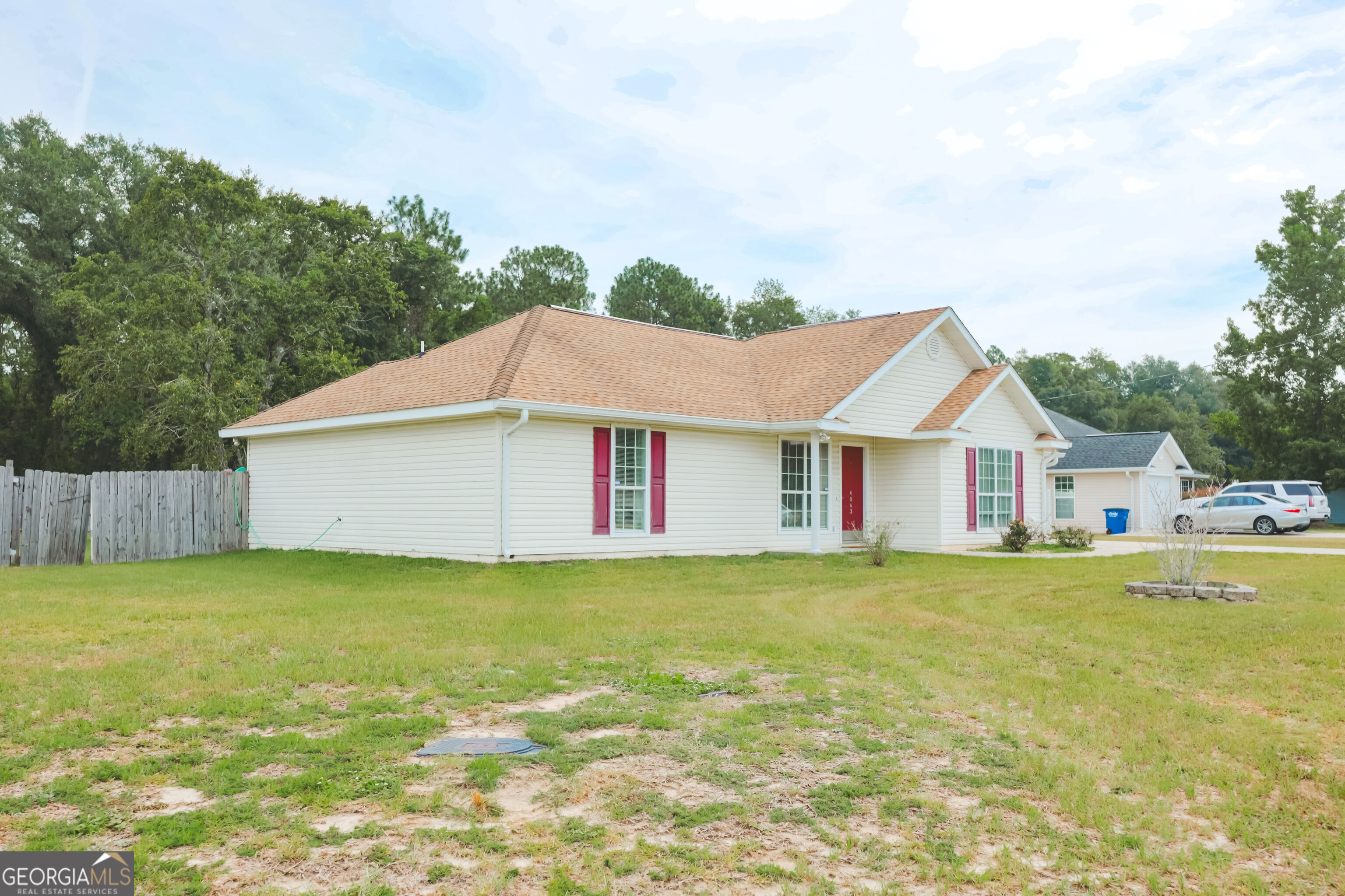 4063 Meadow Circle Property Photo 3