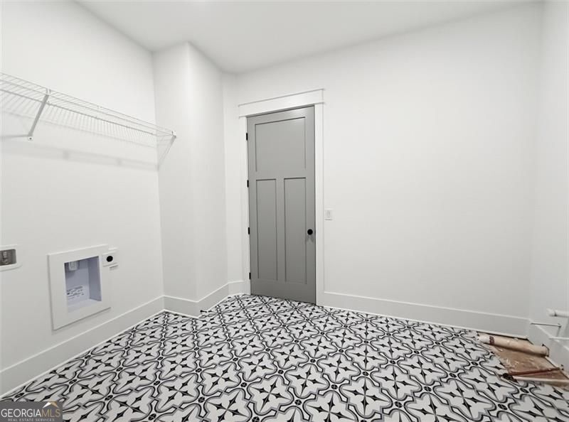 303 Eminence Peak Property Photo 8