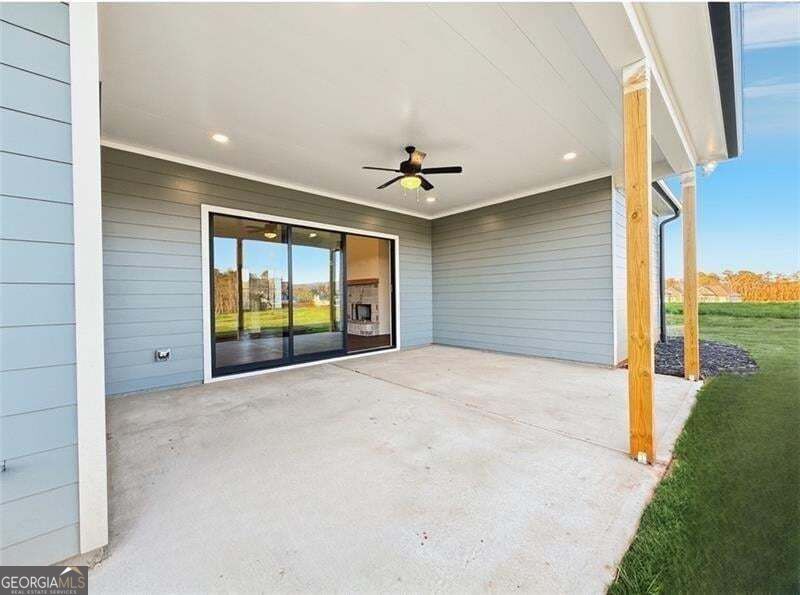 303 Eminence Peak Property Photo 8