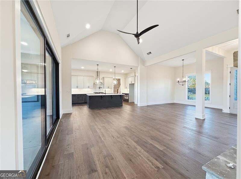 303 Eminence Peak Property Photo 26