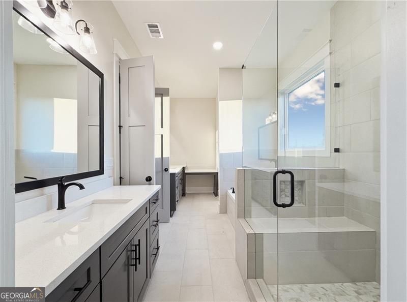 303 Eminence Peak Property Photo 45