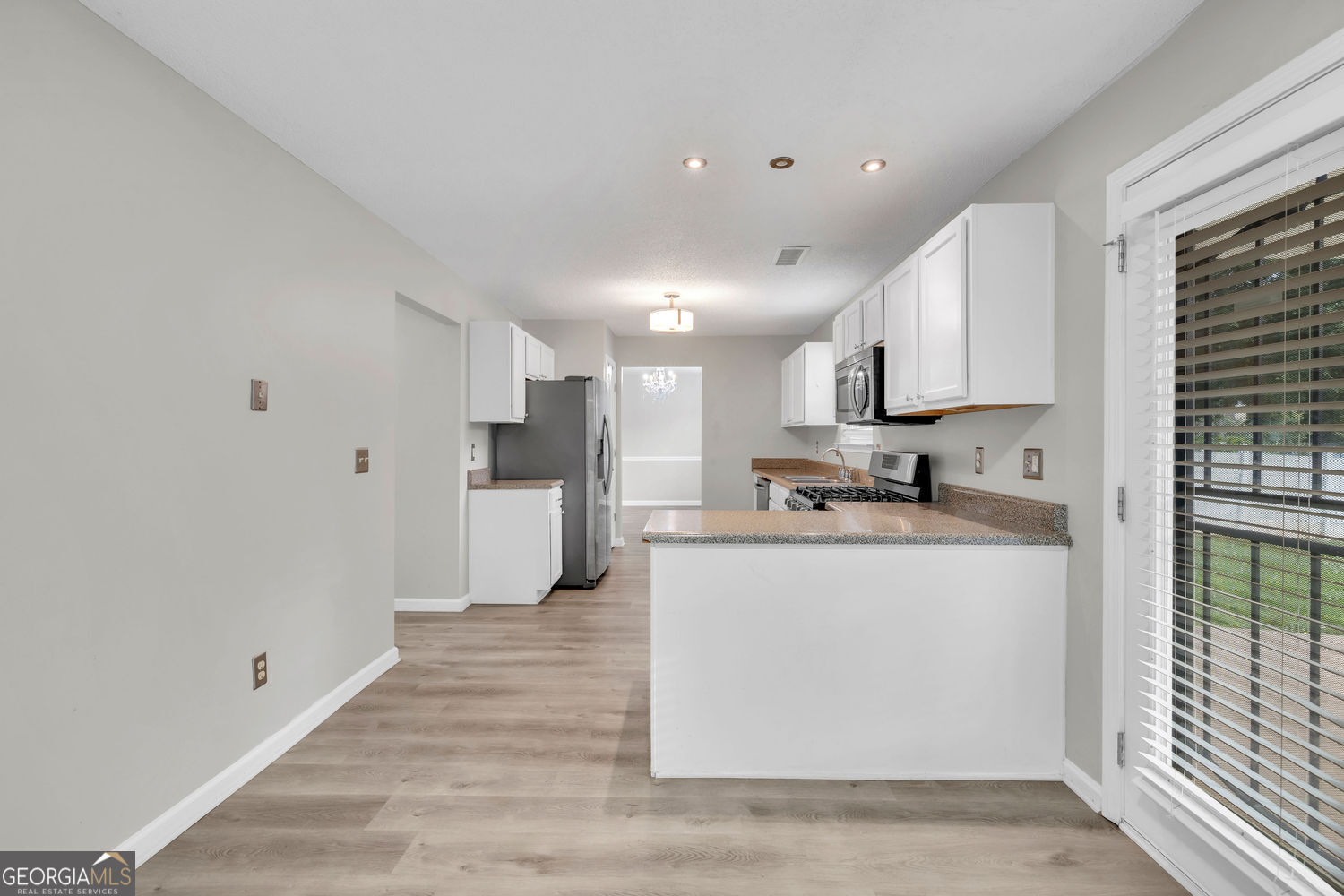 712 Walton Drive Property Photo 12