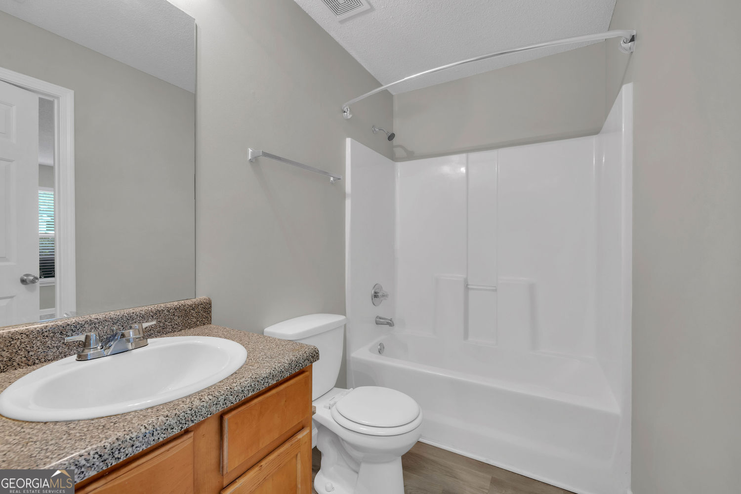 712 Walton Drive Property Photo 15