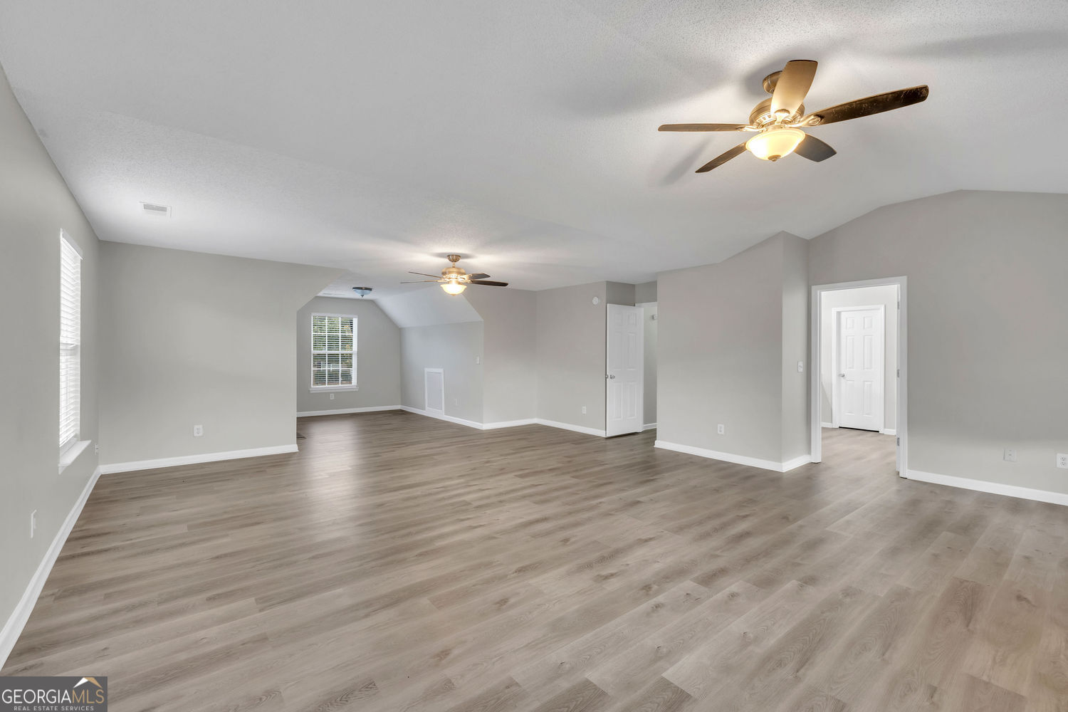 712 Walton Drive Property Photo 17