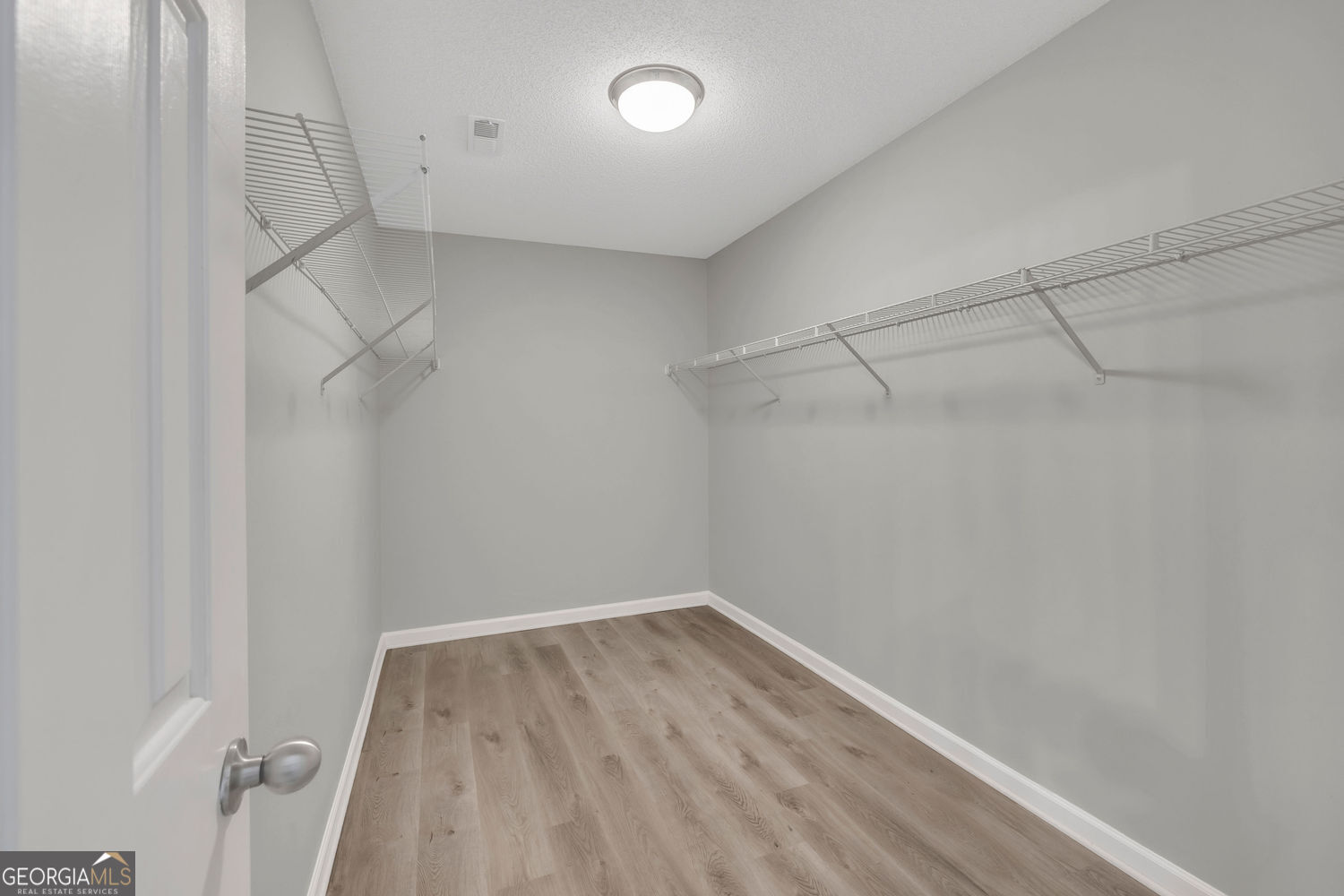 712 Walton Drive Property Photo 20
